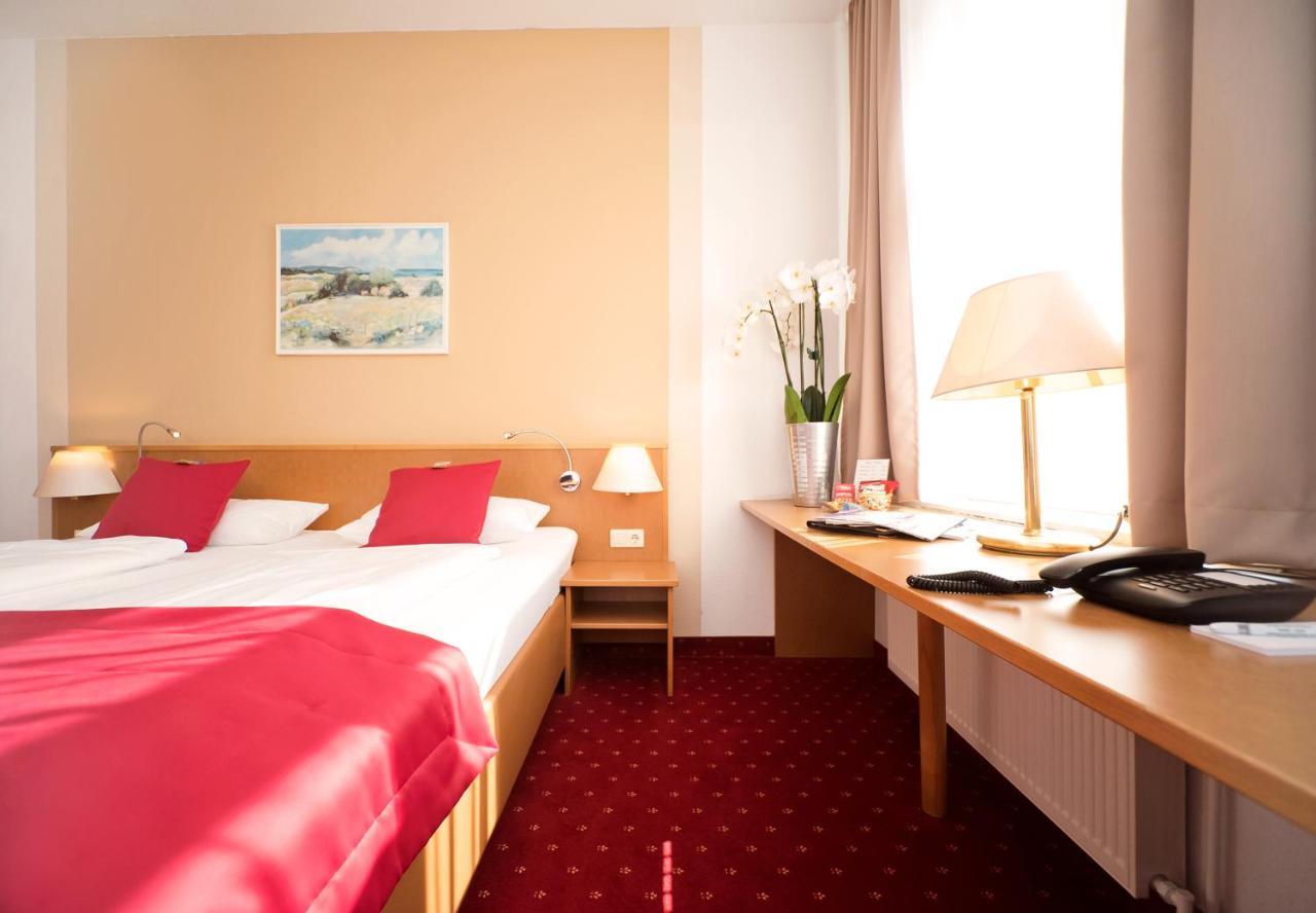 City-Hotel Am Wasserturm Halle Halle  Extérieur photo